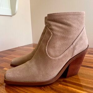 Vince Camuto Shoes | Amtinda Square Toe